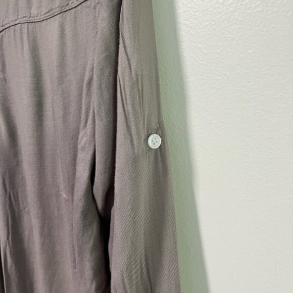 Cloth & Stone Women’s Long Sleeve Button-Up Shirt – Size Small - Picture 3 of 14